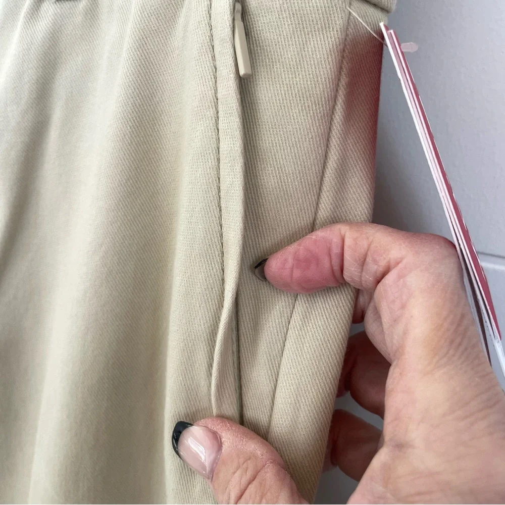 ‼️SPANX‼️Supersmooth Stretch Wide Leg Twill Pants, Small - Picture 6 of 7